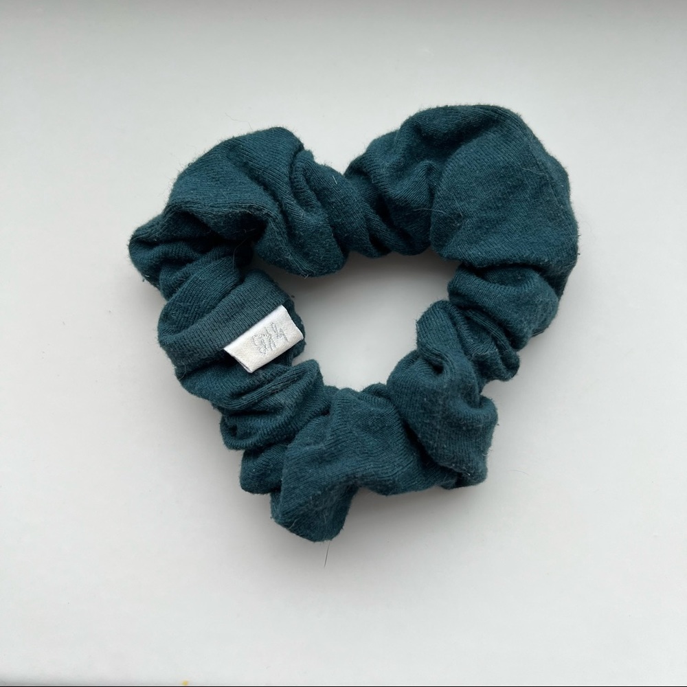 Dew Edit Scrunchie